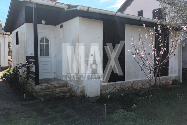House, 42 m2, For Sale, Privlaka
