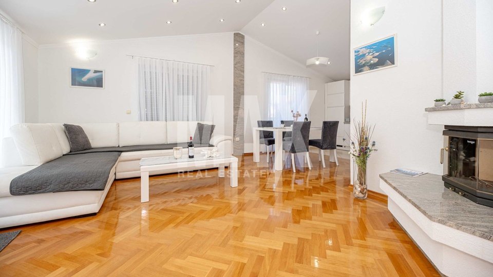 House, 257 m2, For Sale, Zadar-okolica - Kožino