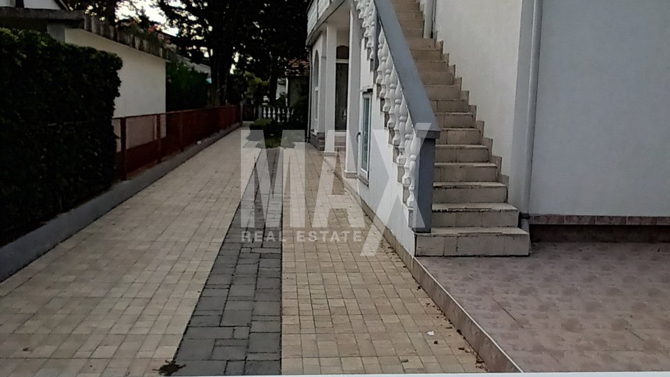 House, 150 m2, For Sale, Privlaka