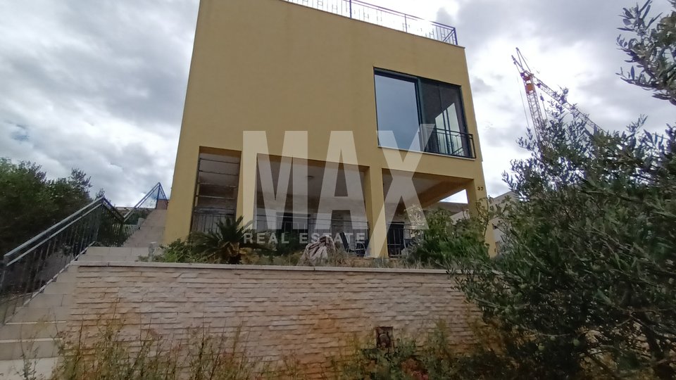 House, 280 m2, For Sale, Marina - Sevid