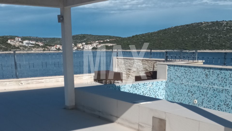 House, 280 m2, For Sale, Marina - Sevid