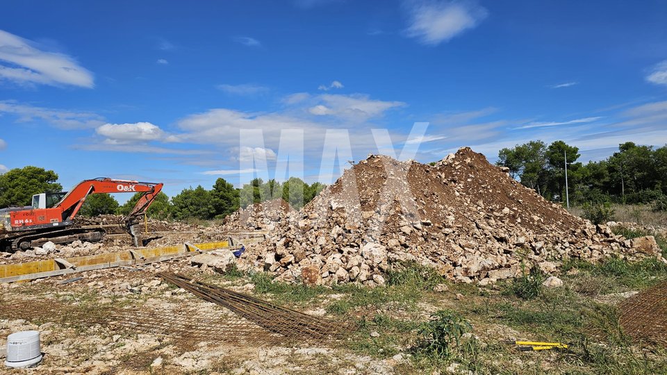 Građevinski teren s pogledom na more,Pakoštane,536m2